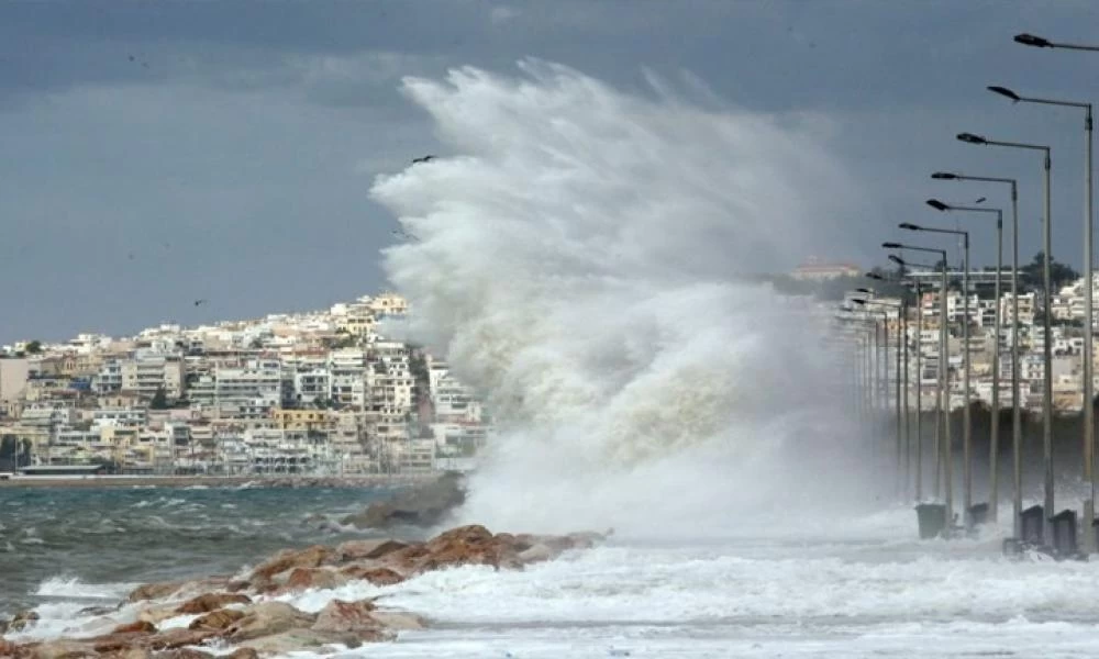 Καιρός: Βροχερή Κυριακή με ισχυρούς ανέμους!